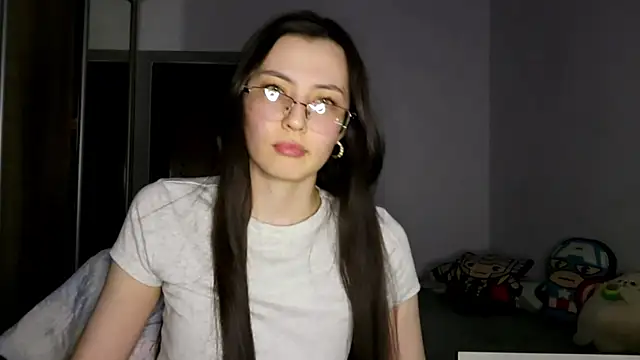 Snapshot of AshleyTropiano chatting on 19, 5, 2026 AshleyTropiano online show from 19, 5, 2026