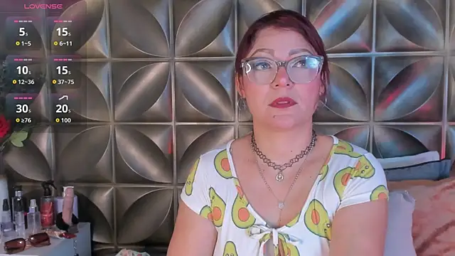 Snapshot of Gaia_rougee chatting on 27, 7, 2026 Gaia rougee online show from 27, 7, 2026