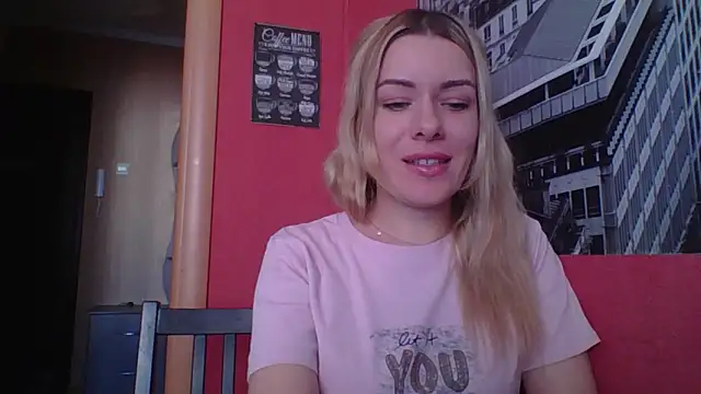 Snapshot of Softy_Aura_ chatting on 29, 5, 2026 Softy Aura online show from 29, 5, 2026