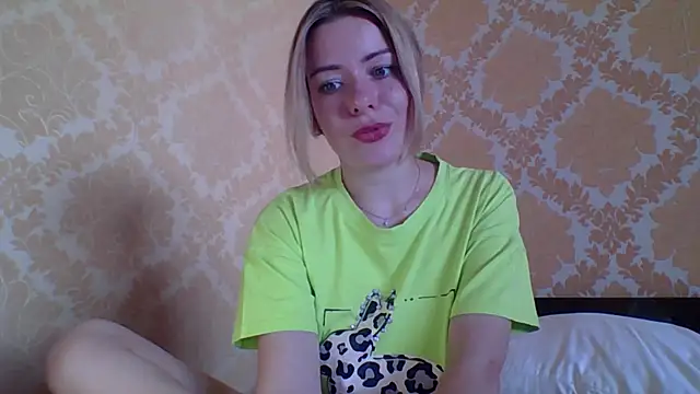 Snapshot of Softy_Aura_ chatting on 30, 6, 2026 Softy Aura online show from 30, 6, 2026