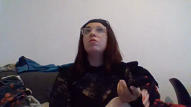 Snapshot of miss16 chatting on 18, 5, 2026 miss16 online show from 18, 5, 2026