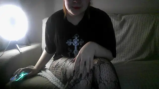 Snapshot of Amanda_Mia_ chatting on 3, 6, 2026 Amanda Mia online show from 3, 6, 2026