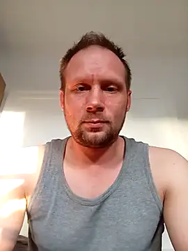 FlirtFehler404 online show from 23, 4, 2026