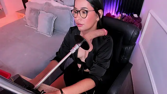 Snapshot of Alessiaspice chatting on 7, 7, 2026 Alessiaspice online show from 7, 7, 2026