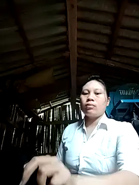 Snapshot of lanngoc2 chatting on 4, 5, 2026 lanngoc2 online show from 4, 5, 2026