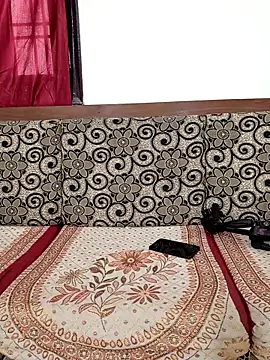 Sexyy Priyaa online show from 1, 5, 2026