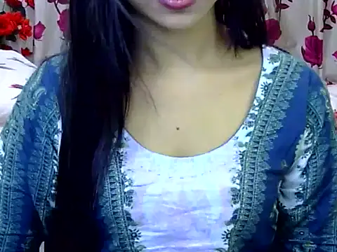 Snapshot of Alina_Nur chatting on 27, 6, 2026 Alina Nur online show from 27, 6, 2026