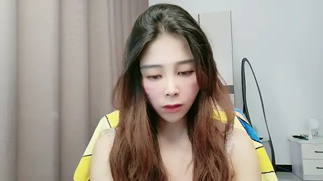 Snapshot of xiaoxiaohong030 chatting on 5, 6, 2026 xiaoxiaohong030 online show from 5, 6, 2026