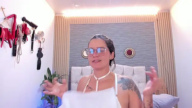 SamyandAllison online show from 10, 7, 2026