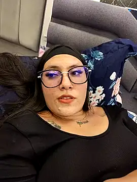 valeryrouse27 online show from 6, 5, 2026