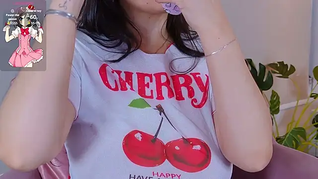 Snapshot of ViolettGreyy chatting on 29, 6, 2026 ViolettGreyy online show from 29, 6, 2026