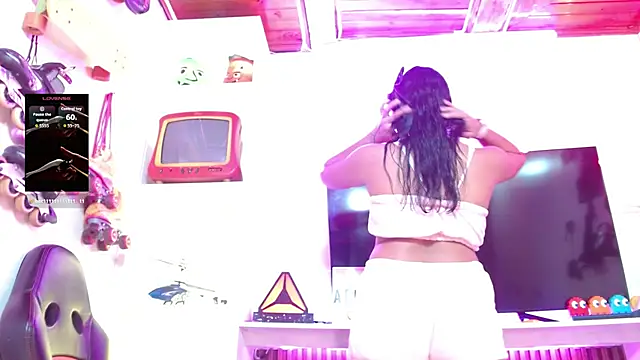 Dominatriz Arlette online show from 29, 5, 2026
