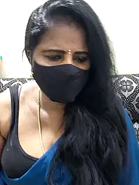 Snapshot of Sunitha-tamilponu chatting on 19, 7, 2026 Sunitha-tamilponu online show from 19, 7, 2026