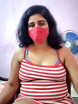 Snapshot of Rulali_44 chatting on 6, 5, 2026 Rulali 44 online show from 6, 5, 2026