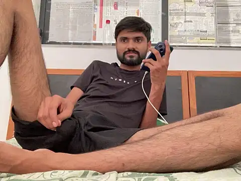 Snapshot of BBCHORNEYDADDY chatting on 9, 5, 2026 BBCHORNEYDADDY online show from 9, 5, 2026