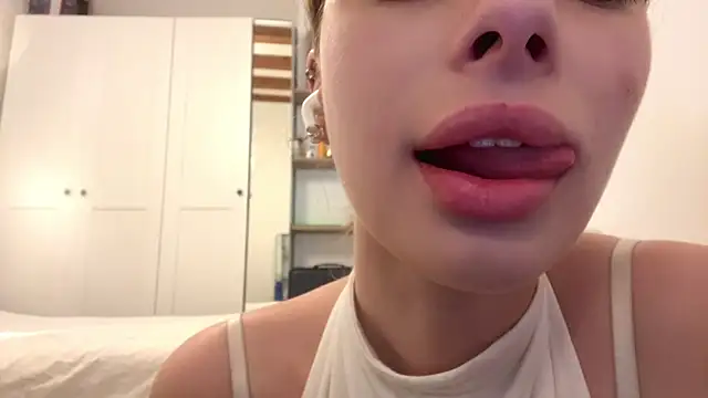 JacquelyneDelgado online show from 29, 4, 2026