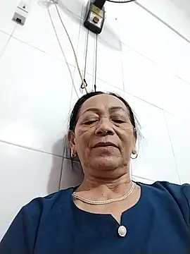 Snapshot of mouth22 chatting on 19, 7, 2026 mouth22 online show from 19, 7, 2026