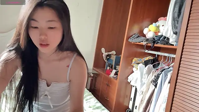 Snapshot of XIAOnaimao-001 chatting on 6, 7, 2026 XIAOnaimao-001 online show from 6, 7, 2026