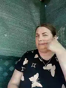 Snapshot of MiyaOlliver chatting on 24, 6, 2026 MiyaOlliver online show from 24, 6, 2026