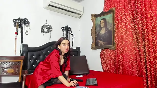 Snapshot of BelindaHedone1 chatting on 4, 6, 2026 BelindaHedone1 online show from 4, 6, 2026