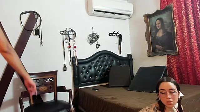 BelindaHedone1 online show from 24, 6, 2026