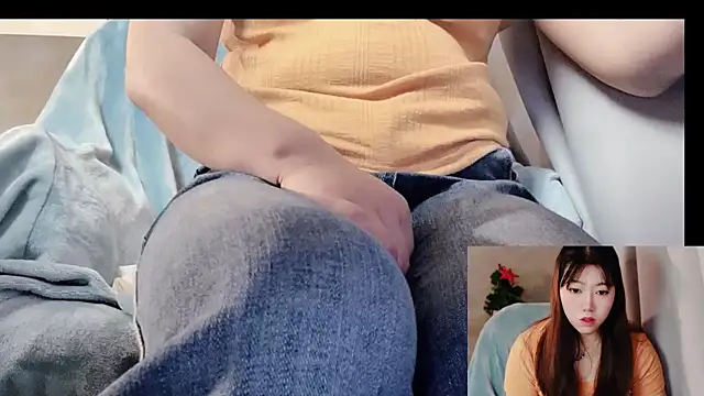 Snapshot of LuMei-Love chatting on 6, 6, 2026 LuMei-Love online show from 6, 6, 2026