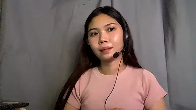 RegenaKhanponaphan online show from 30, 4, 2026