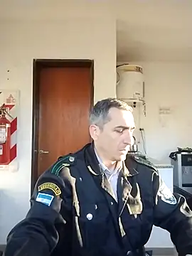 Alejandro83bsf online show from 6, 7, 2026