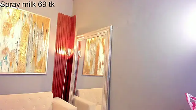 Snapshot of Kiara_Curls chatting on 21, 5, 2026 Kiara Curls online show from 21, 5, 2026