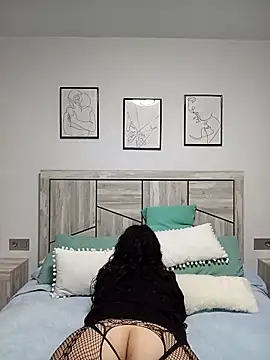 NikaDesire online show from 27, 4, 2026