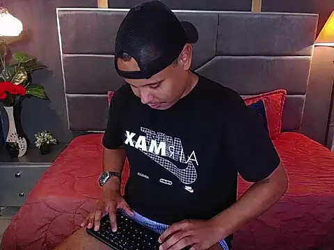 Snapshot of noah_oliver1 chatting on 10, 6, 2026 noah oliver1 online show from 10, 6, 2026