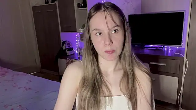 Snapshot of RinaRight chatting on 2, 5, 2026 RinaRight online show from 2, 5, 2026