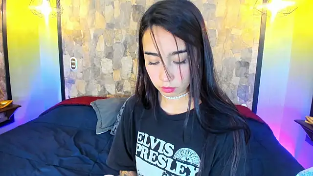 Snapshot of AshleyGross_ chatting on 28, 5, 2026 AshleyGross online show from 28, 5, 2026