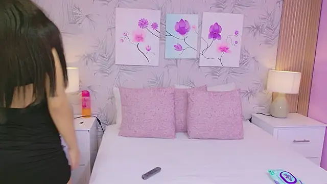 VioletSweetts online show from 30, 5, 2026