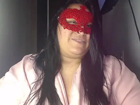 Snapshot of TemptingMoon chatting on 27, 5, 2026 TemptingMoon online show from 27, 5, 2026