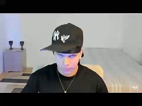 Snapshot of sant_wahlberg chatting on 10, 5, 2026 sant wahlberg online show from 10, 5, 2026