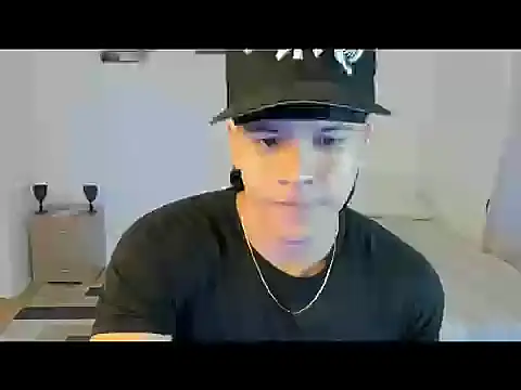 Snapshot of sant_wahlberg chatting on 27, 5, 2026 sant wahlberg online show from 27, 5, 2026