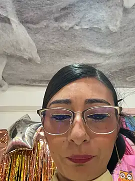 IsabellaMariet online show from 7, 7, 2026