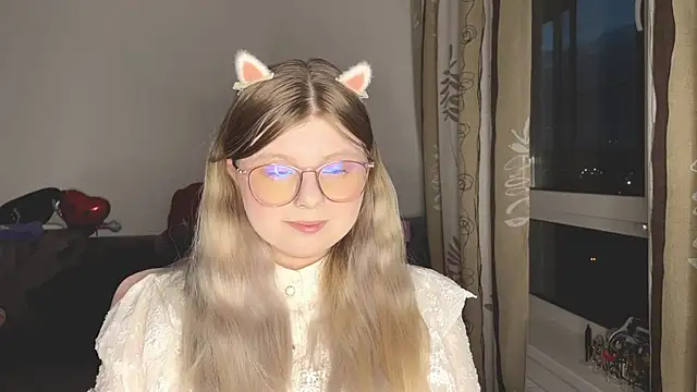 Snapshot of YukiBlush chatting on 30, 5, 2026 YukiBlush online show from 30, 5, 2026