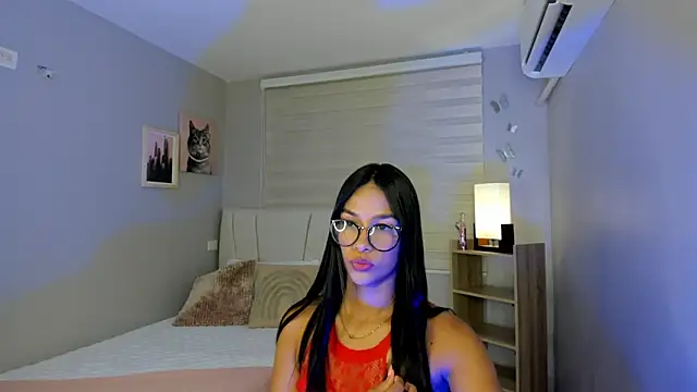 Snapshot of lina_phoxy chatting on 11, 5, 2026 lina phoxy online show from 11, 5, 2026