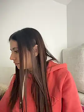 EmilyCxx online show from 9, 5, 2026