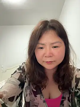 Snapshot of linda51863 chatting on 20, 5, 2026 linda51863 online show from 20, 5, 2026