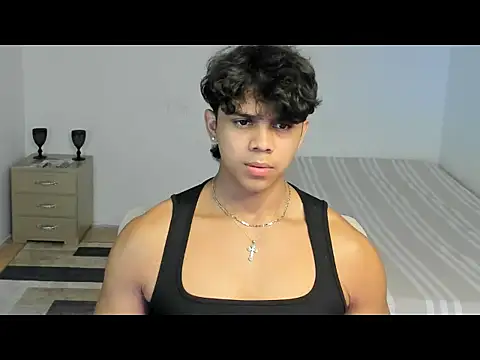 Snapshot of noahprada chatting on 12, 5, 2026 noahprada online show from 12, 5, 2026