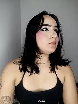 Snapshot of lucyparker_28 chatting on 13, 5, 2026 lucyparker 28 online show from 13, 5, 2026