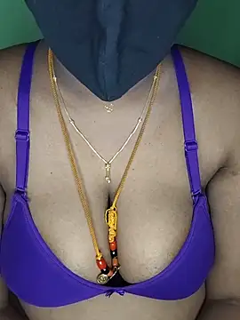 Snapshot of tamil_butterfly chatting on 6, 6, 2026 tamil butterfly online show from 6, 6, 2026