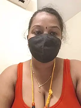Snapshot of tamil_butterfly chatting on 12, 7, 2026 tamil butterfly online show from 12, 7, 2026