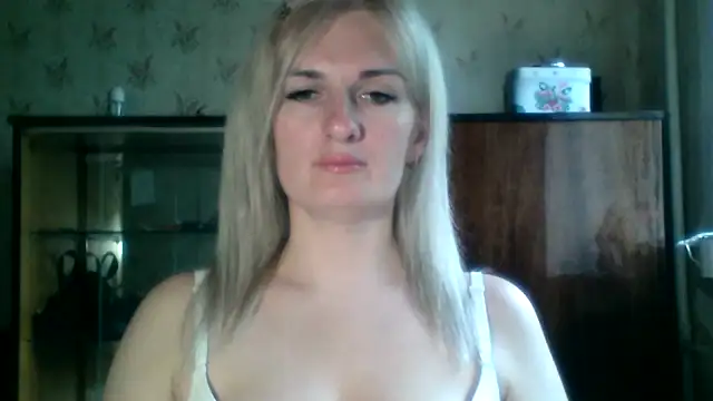 Snapshot of MartaHaze chatting on 15, 5, 2026 MartaHaze online show from 15, 5, 2026