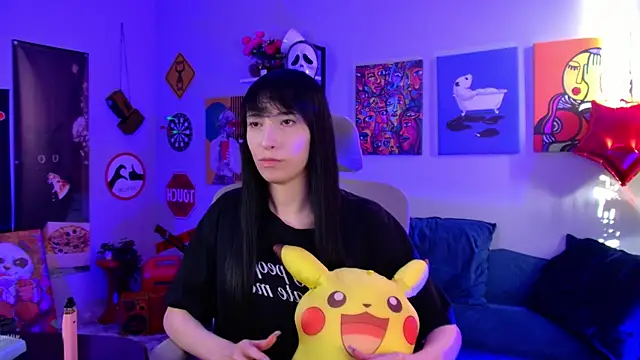 Snapshot of SeraphineSparda chatting on 3, 6, 2026 SeraphineSparda online show from 3, 6, 2026