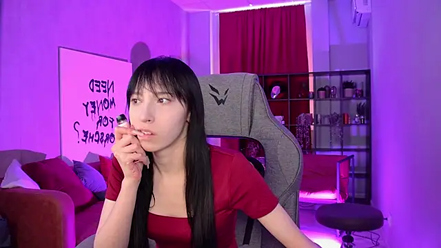 Snapshot of SeraphineSparda chatting on 30, 6, 2026 SeraphineSparda online show from 30, 6, 2026