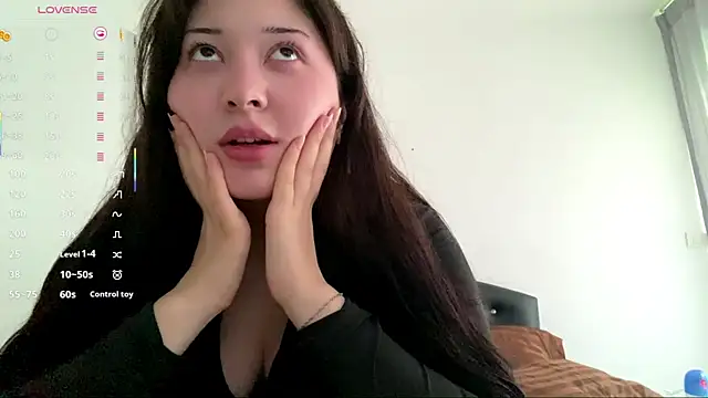 Snapshot of Sonata_Asky chatting on 5, 7, 2026 Sonata Asky online show from 5, 7, 2026